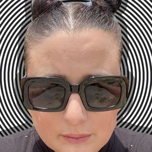 Meet your Posher, Jenni